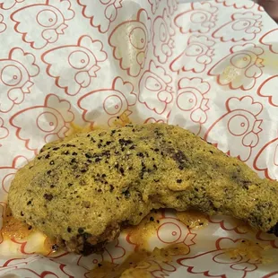 Quarter chicken (chicken leg) with salted egg coating