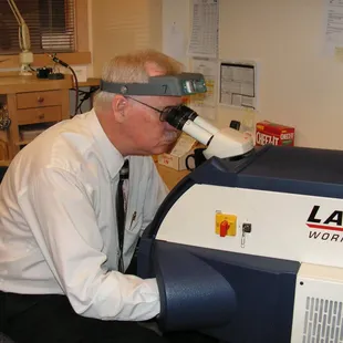 Peck's Laser Welding Services offers jewelry and eye glass repairs.