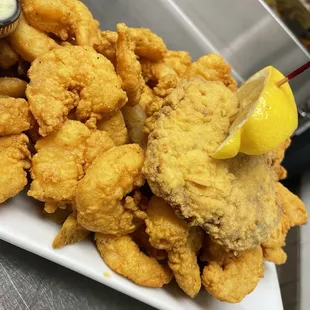oysters and mussels, food, oysters, shellfish, mussels