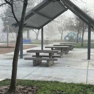 Covered seating area if you have a big party make sure to bring trash bags. Limited trash cans.