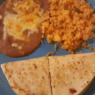 Kids quesadilla plate