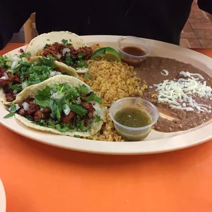 Taco combination plate very satisfied!