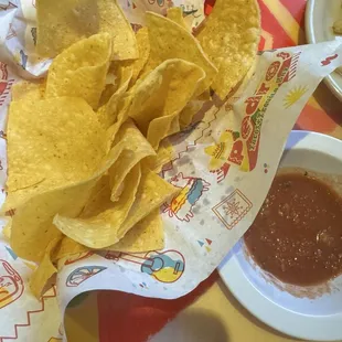 Chips &amp; salsa
