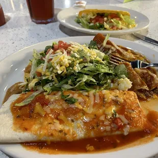a plate of mexican food