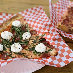 Pepp, ricotta and basil - slice of the day!