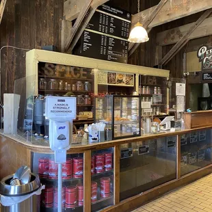Peerless Coffee & Tea