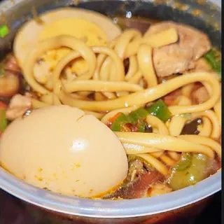 Chicken and shrimp yacamein