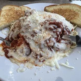 Pegah&apos;s Chicken Parmesan