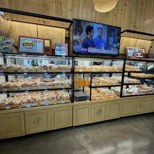 bagels, interior