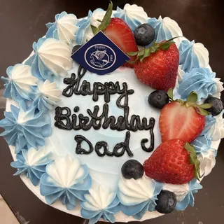 Vanilla Strawberry Cake