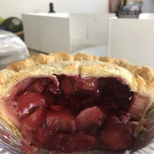 The inside of the pie was less than half filling.