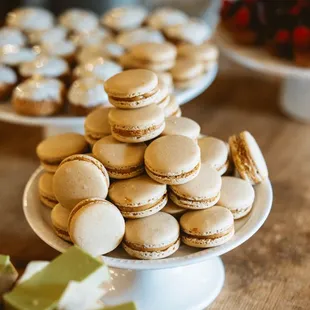 salted caramel macarons