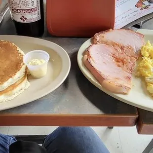 2 egg breakfast with hash browns