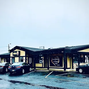 Exterior.   Its north on Brice off of the i-70 Brice exit