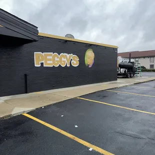 You can see the smoker in the back!