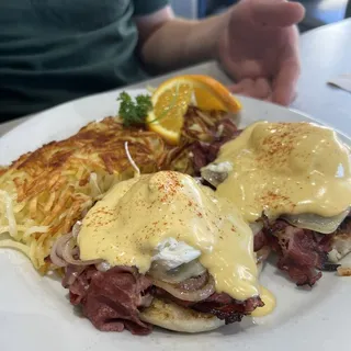 Prime Rib Philly Benedict