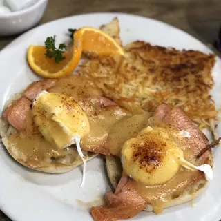 Smoked Salmon Benedict