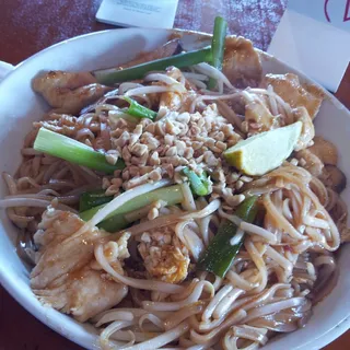Chicken Pad Thai