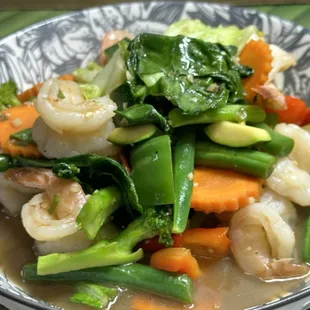 Veggie Delight With Shrimp.
