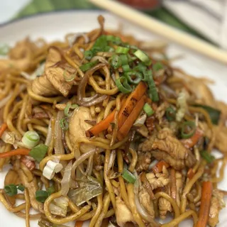 N5. Chow Mein Noodle