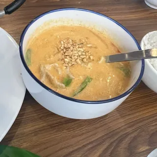C4. Panang Curry