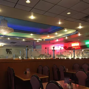 sushi and sashimi, interior