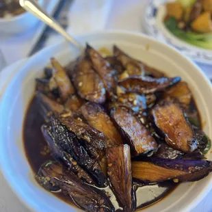Braised eggplant with minced pork sauce