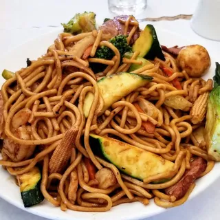 House Chow Mein