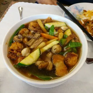 Duck Yee Won Ton Soup