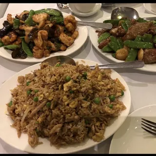 S37. Beef with Snow Peas