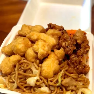 Chowmein with Lemon Chicken and Suton Chicken