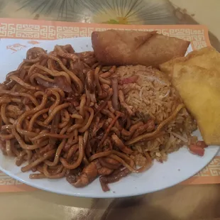 Chicken lo mein combo with pork fried rice, an egg roll, and two crab rangoon