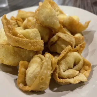 Cream cheese wontons