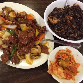 2. Three Flavor Chachiang Mein