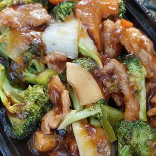 Chicken and mixed vegetables