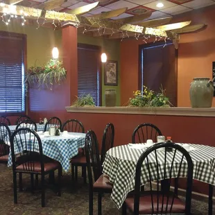 Choice of table or booth