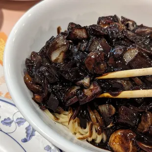 Cha Chiang Mein aka jajangmyeon aka 짜장면