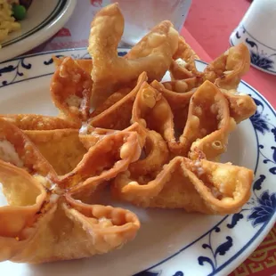 Crab rangoons