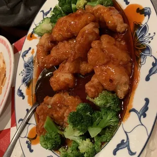 General Tso&apos;s Chicken