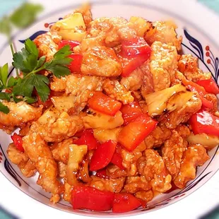 a plate of chinese food