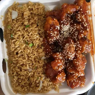 Sesame Chicken - Lunch Combo