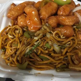 Imperial chicken with shrimp lo mein