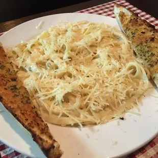 Fettuccine Alfredo