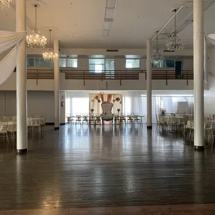 We Help design your wedding and rent everything from back drops, centerpieces, tents, heaters, catering and much more