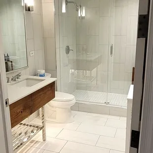 The Pelham Hotel - Bathroom