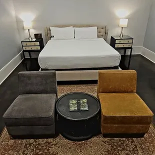 The Pelham Hotel - Studio King Bedroom