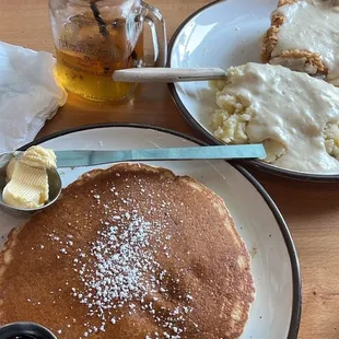 Had the chicken fried chicken with mashed potatoes and a pancake.