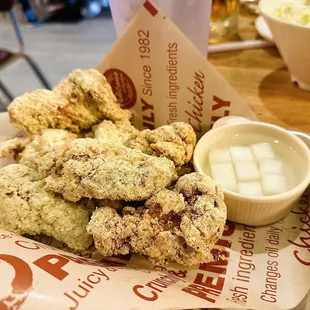 Crispy Fried Cheese Chicken Wings