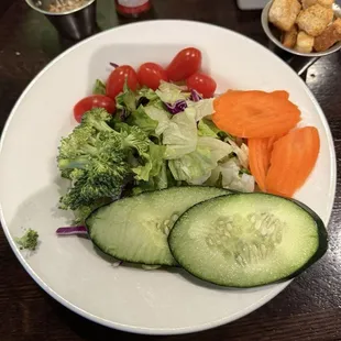 Bottomless Salad