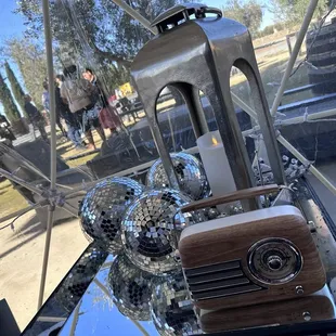 Connect with Bluetooth! Played 90's love songs